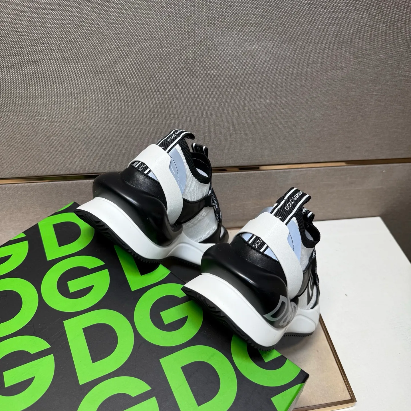 Men's men's shoes 💰pp460【DG～】Men's casual shoes 2025z cabinet sales simultaneously 🔶Size: 38-44 #️⃣ 🔷3 colors🔜The upper is made of multi-material splicing➕Mesh lining, comfortable and breathable, sole: original comfortable and wear-resistant outsole, ⚠️real thing📱photographed🎬real thing is better📢📢📢